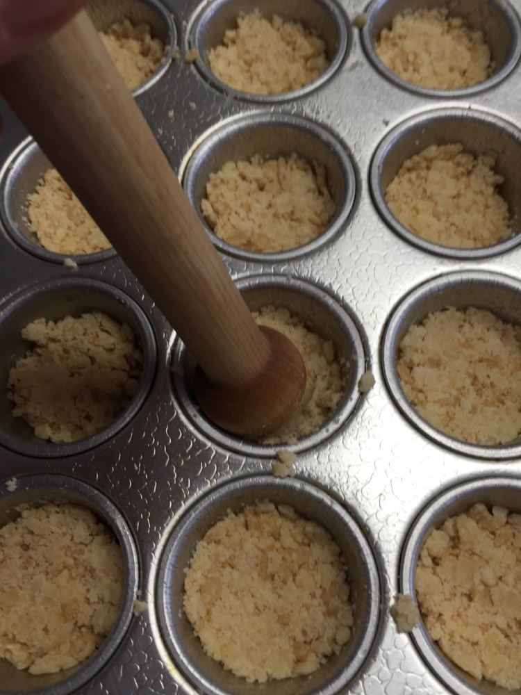 Crispy Cheese Crackers