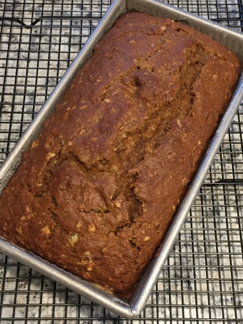 autumn pumpkin bread
