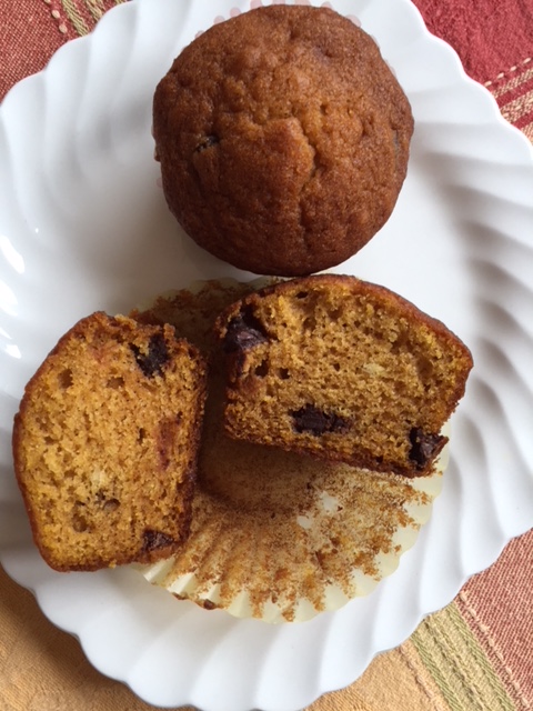 Pumpkin Chocolate Chip Muffins