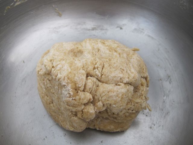 Combine all the ingredients in a bowl.