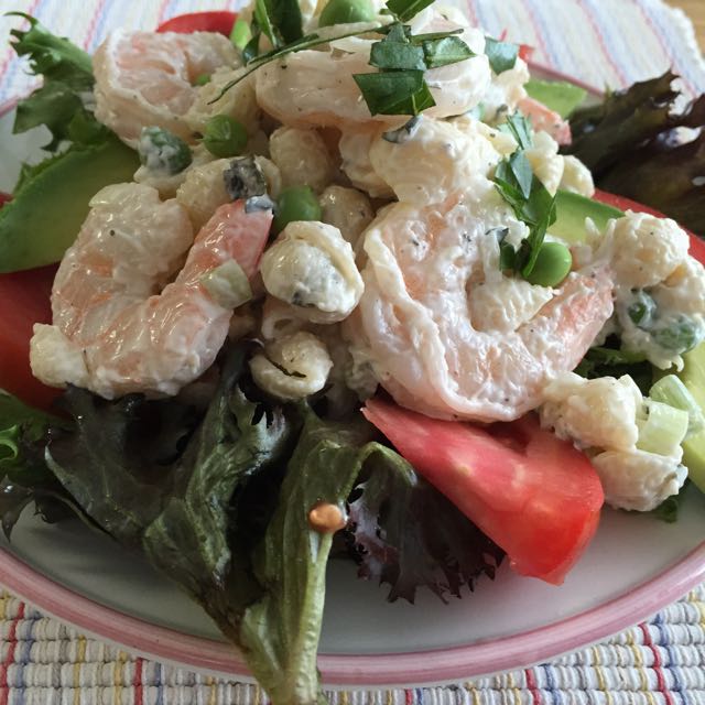 Shrimp 'n Shells Salad
