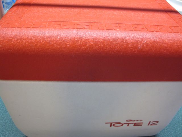 Place the cover on the cooler.