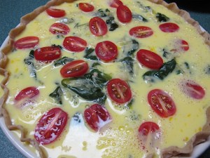 quiche, spinach, leek, tomato