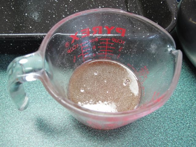 Combine maple syrup, butter and vanilla.