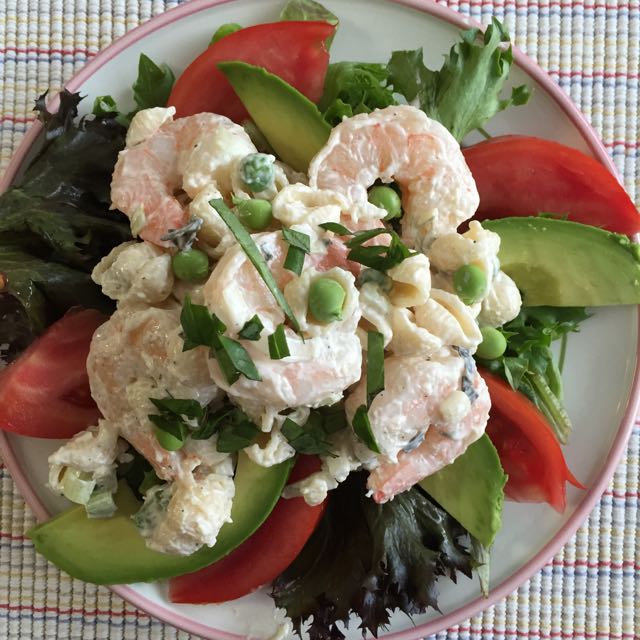 Shrimp 'n Shells Salad