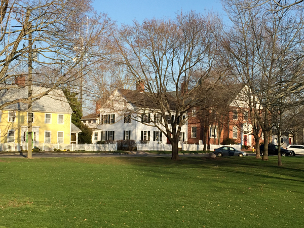 walking tour of guilford, Connecticut