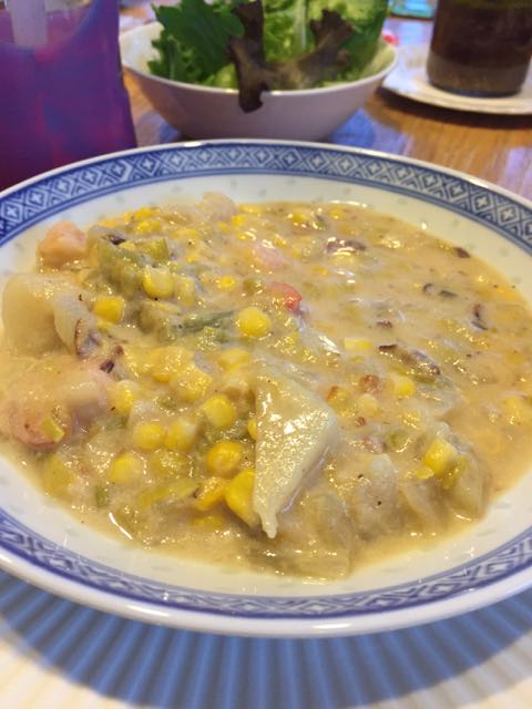 Shrimp and corn chowder