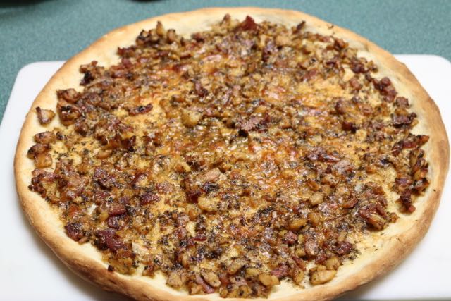 Clam Bacon Pizza