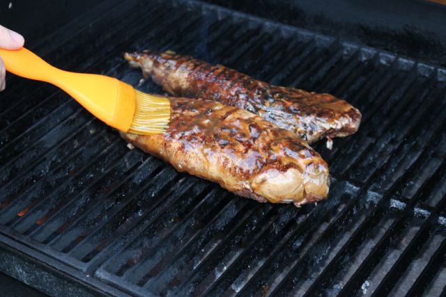 Continue to glaze the pork until done.