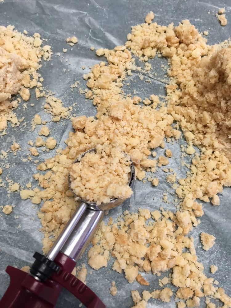 Crispy Cheese Crackers