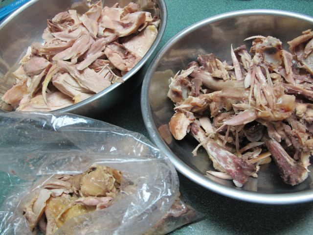 Remove the meat from the bones.