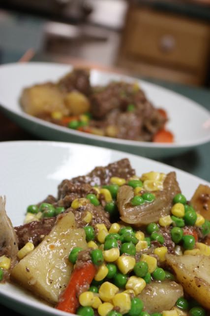 Mom's Crockpot Beef Stew