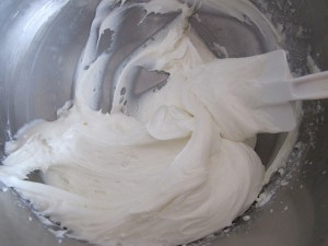frosting, homemade, cream cheese