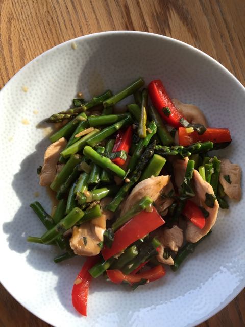 Asparagus and Chicken Stir Fry