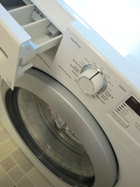 Use vinegar in the washing machine