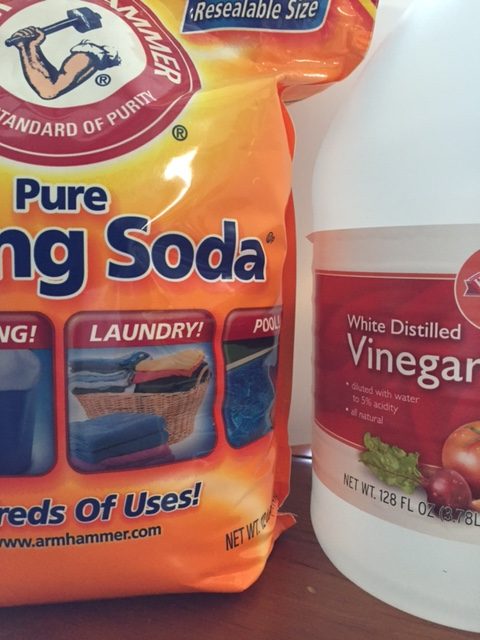 baking soda/vineagar