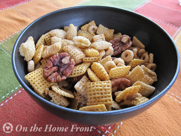Maple Glazed Snack Mix