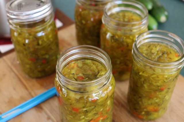 Pack relish into hot jars.